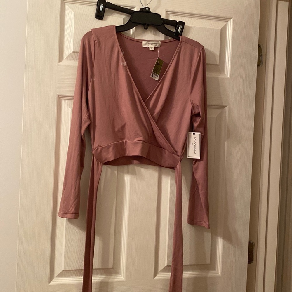 Long sleeve crop top